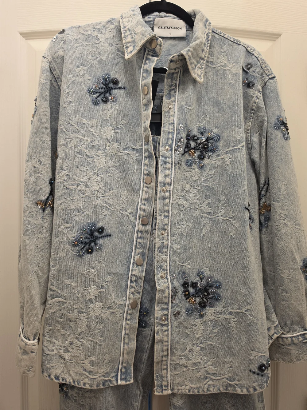 Light Blue Floral Embroidered-Lace detail Denim Shaket And Pant Set - Women-SM